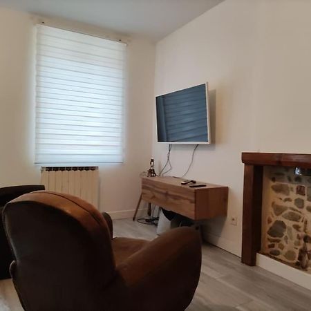 L'Atelier Cosy - Maison De Village Atypique Saint-Georges-d'Esperanche Екстериор снимка