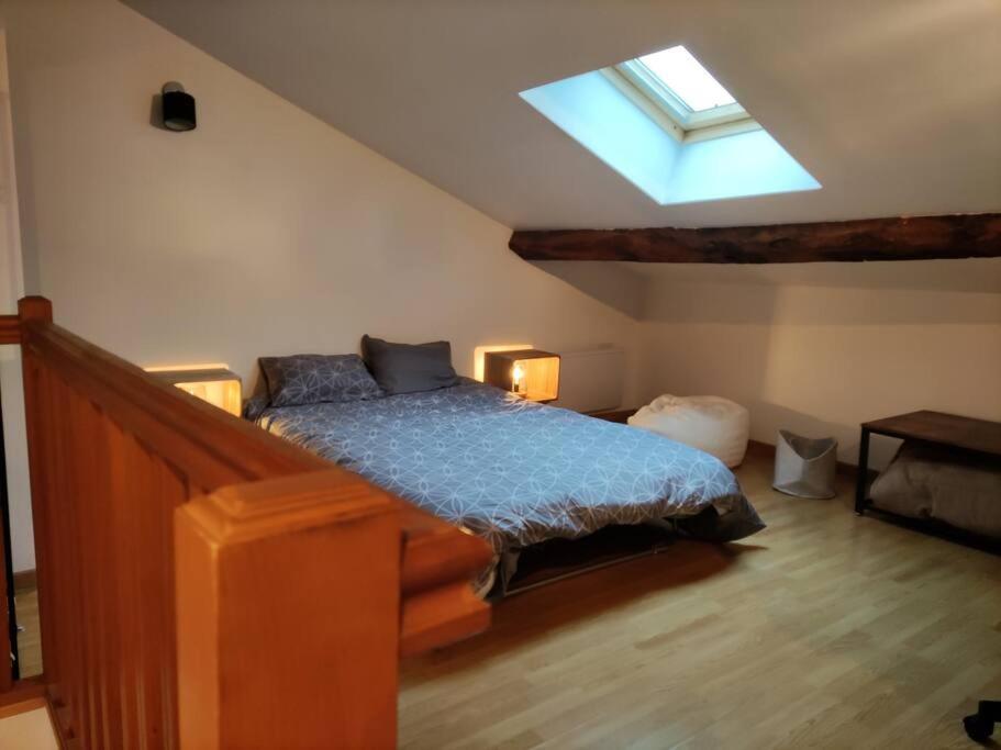 L'Atelier Cosy - Maison De Village Atypique Saint-Georges-d'Esperanche Екстериор снимка
