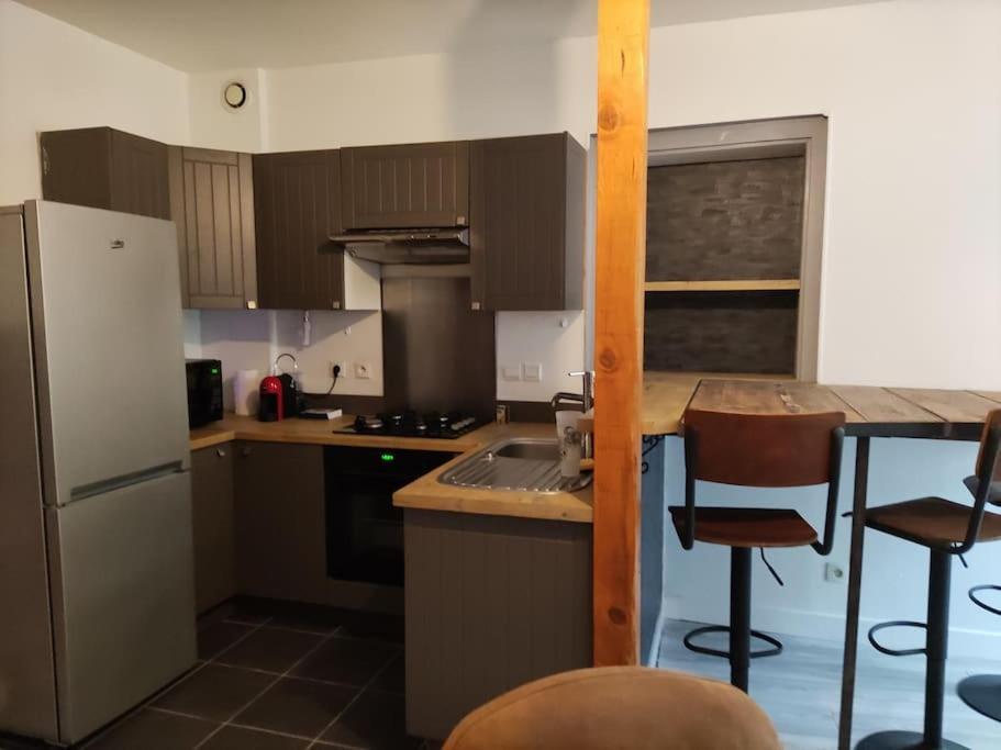 L'Atelier Cosy - Maison De Village Atypique Saint-Georges-d'Esperanche Екстериор снимка